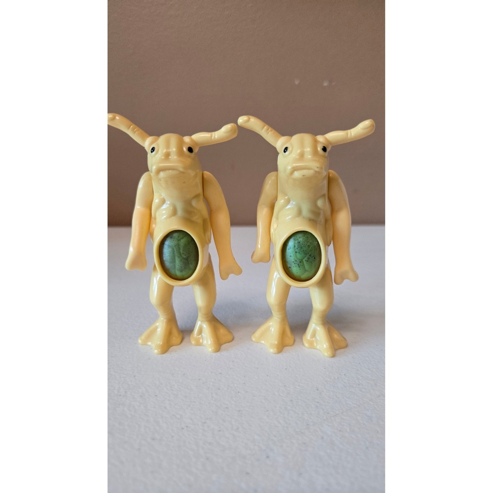 Vintage 1997 Men in Black Burger King Alien Toy Figures Set of 2 MIB Movie Promo